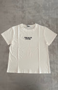 T-shirt ricamata Namastè