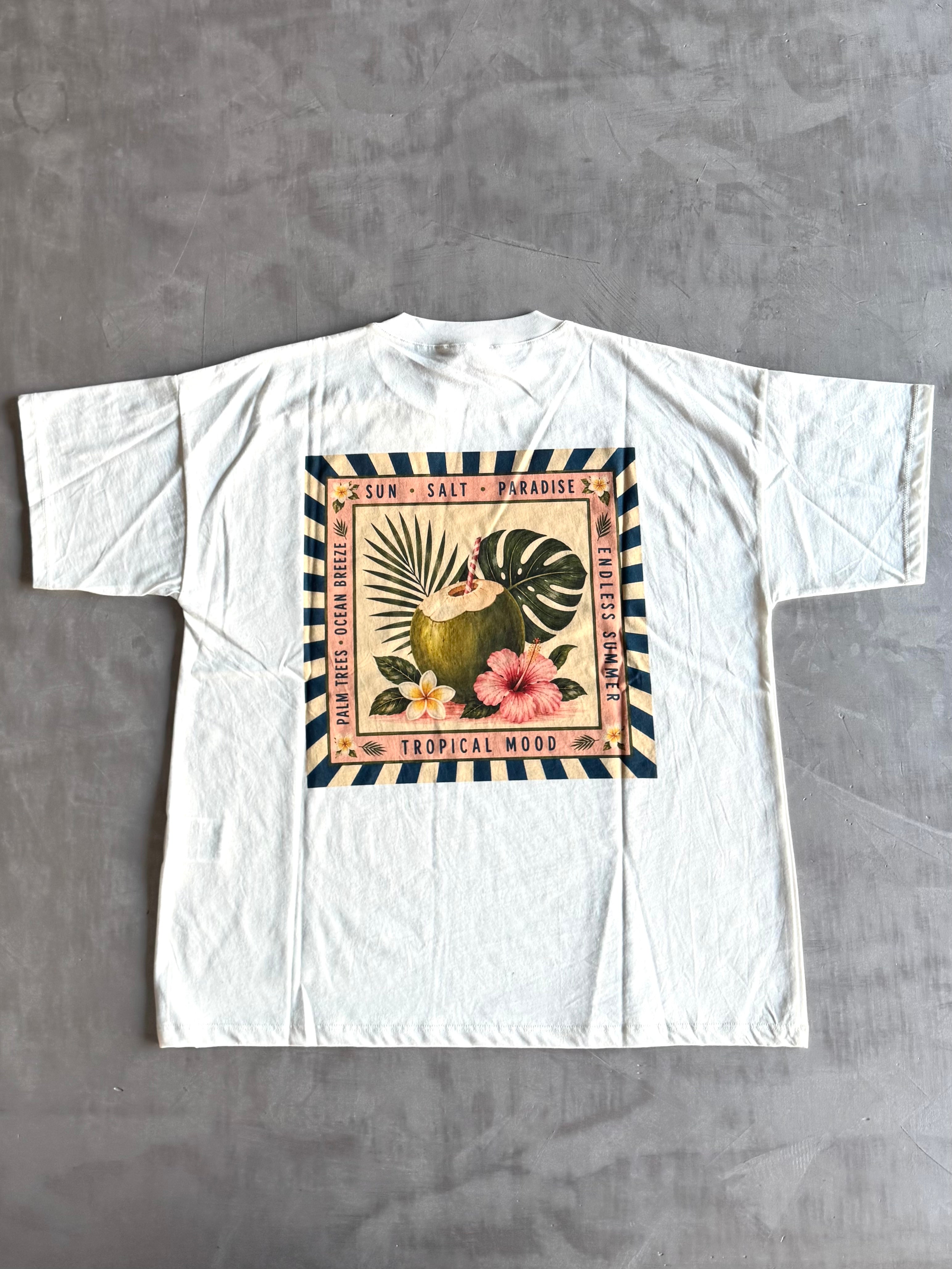 T-shirt over Vicolo