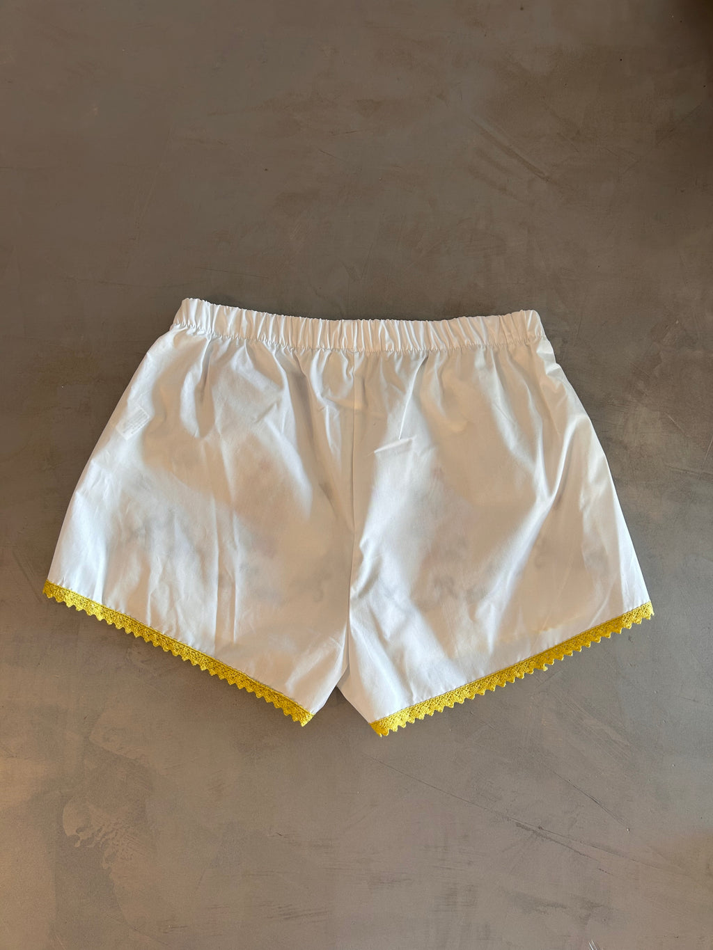Short Vicolo con ricami