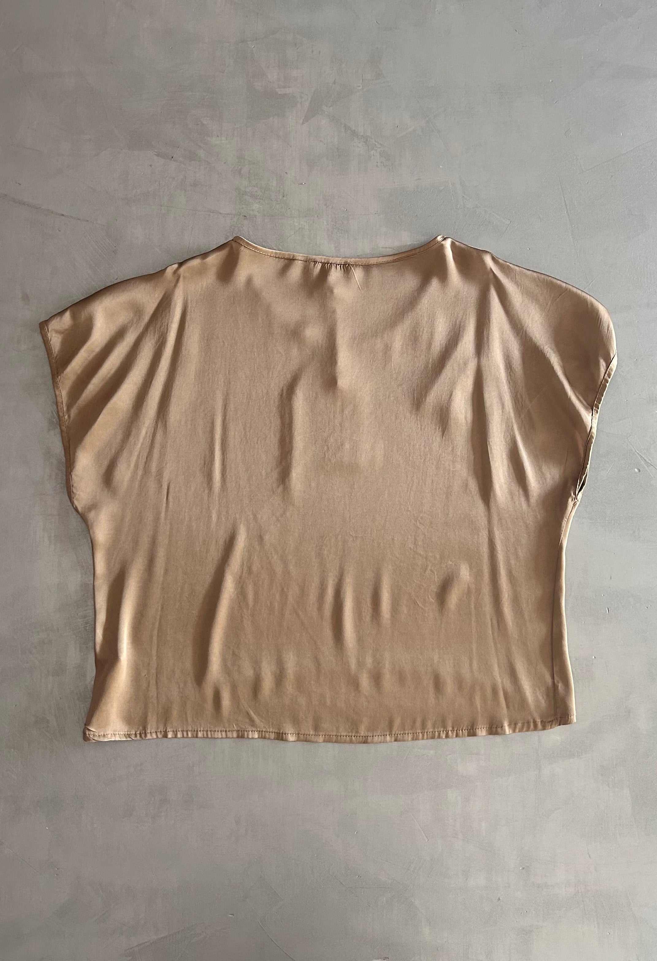 Blusa in raso Kontatto
