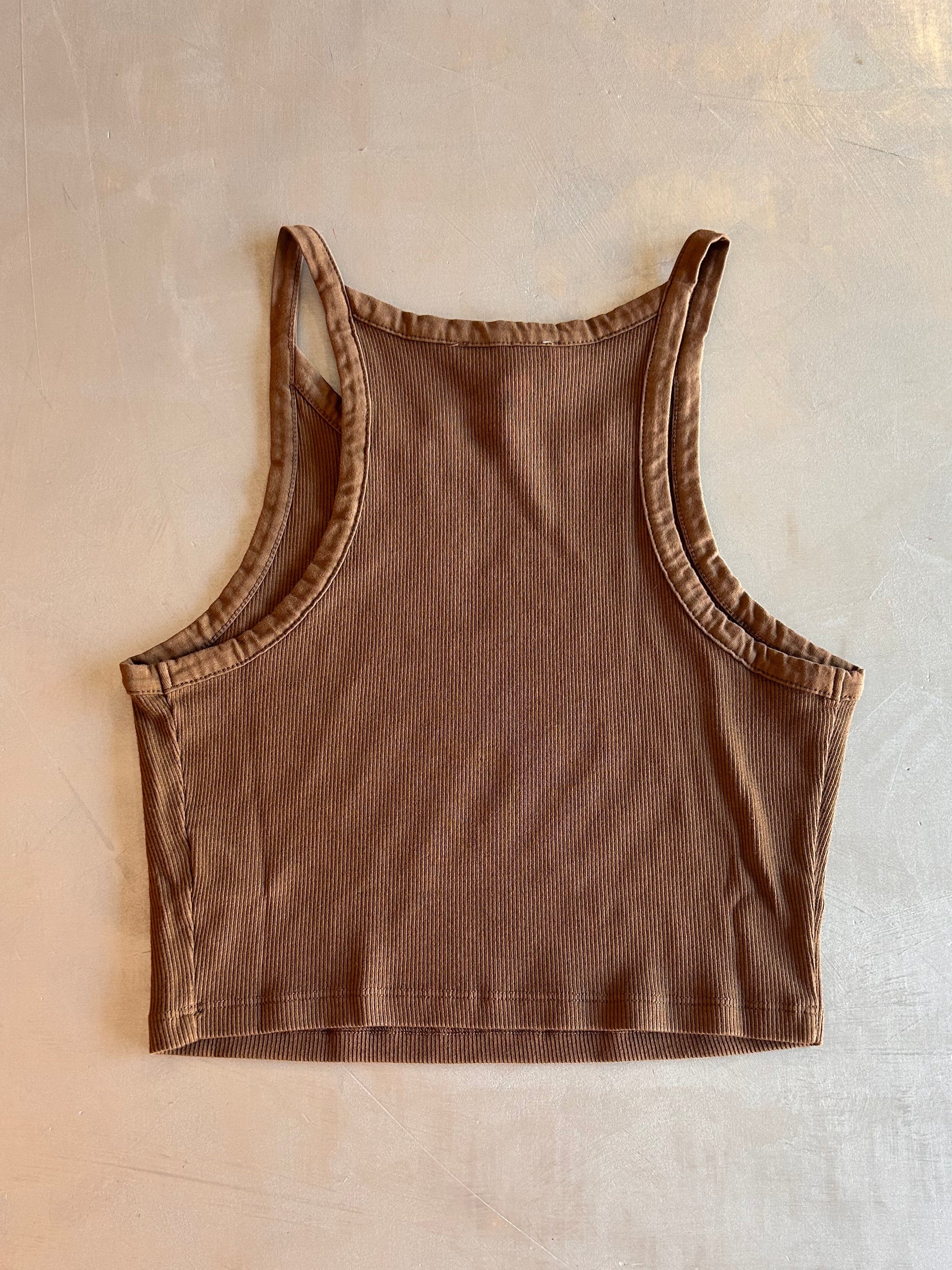 Top cropped Vicolo