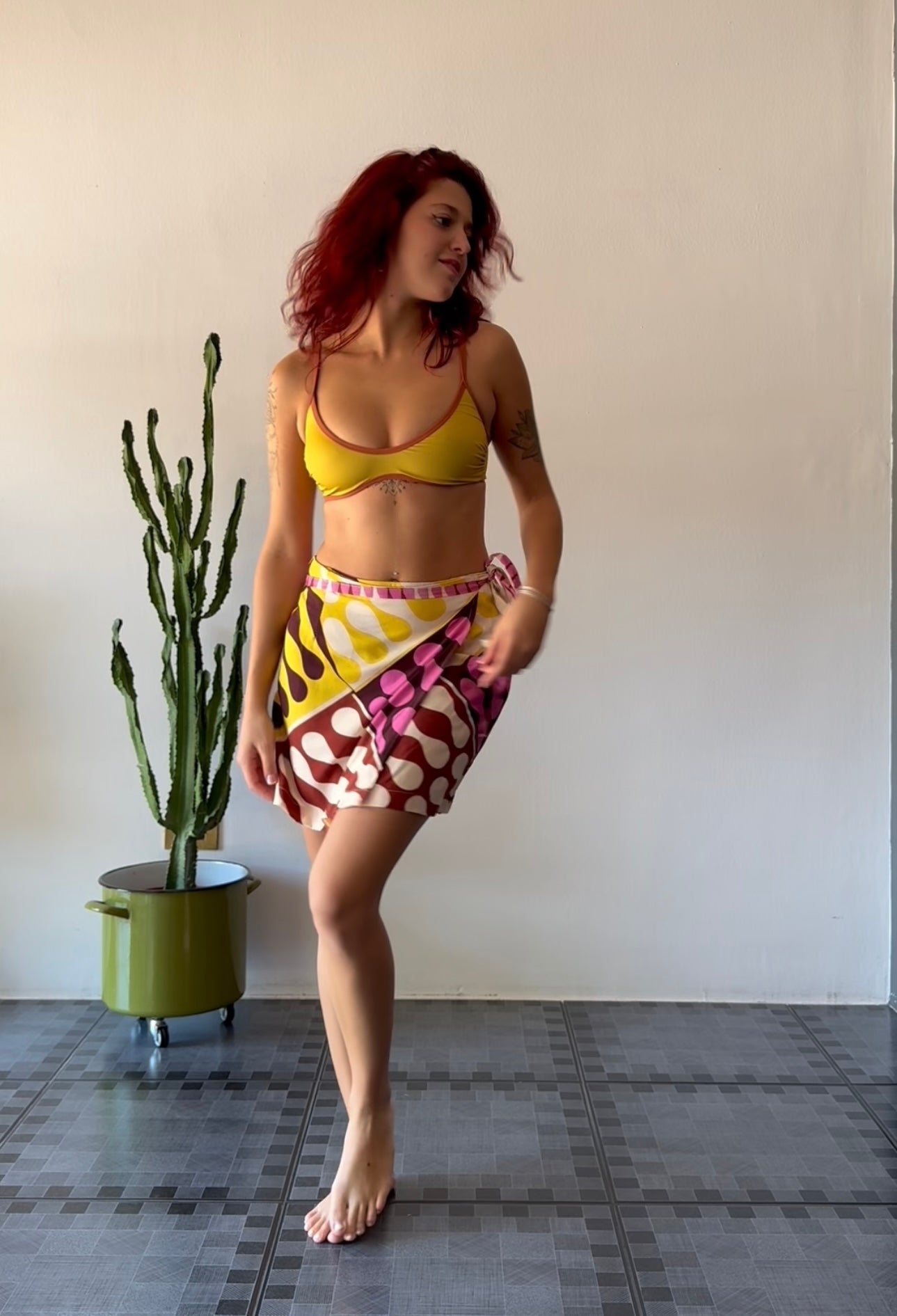 Set Bikini e pareo corto Vicolo