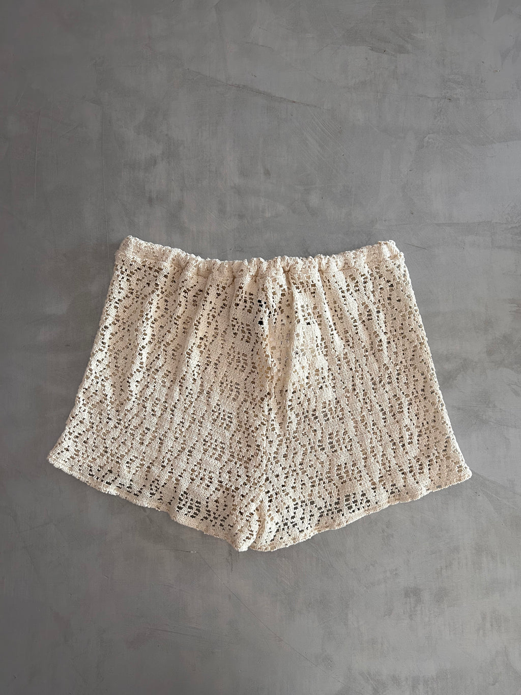 Shorts macramè Vicolo