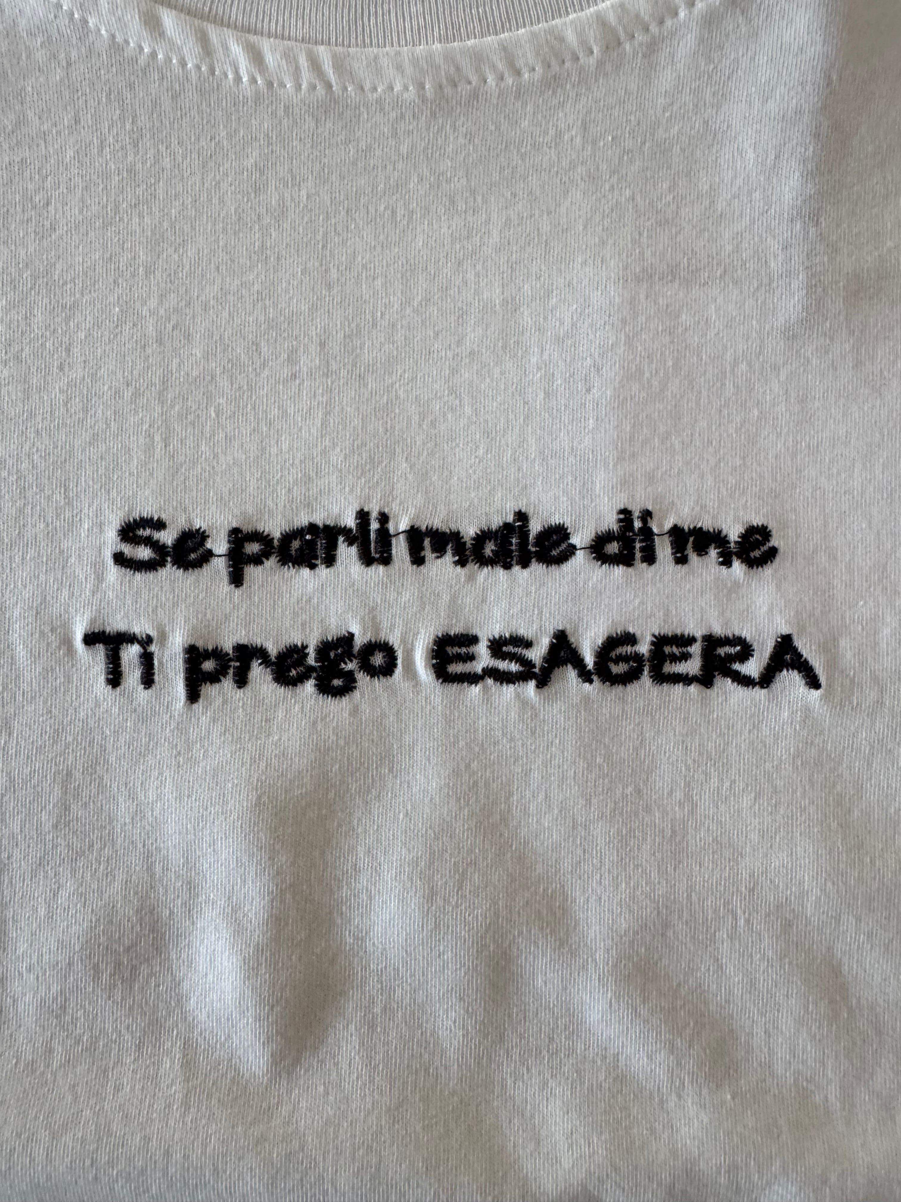 T-shirt a manica corta con frase
