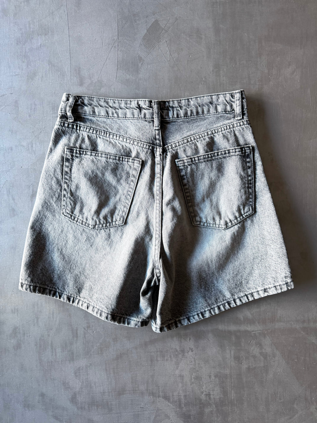 Short Kontatto