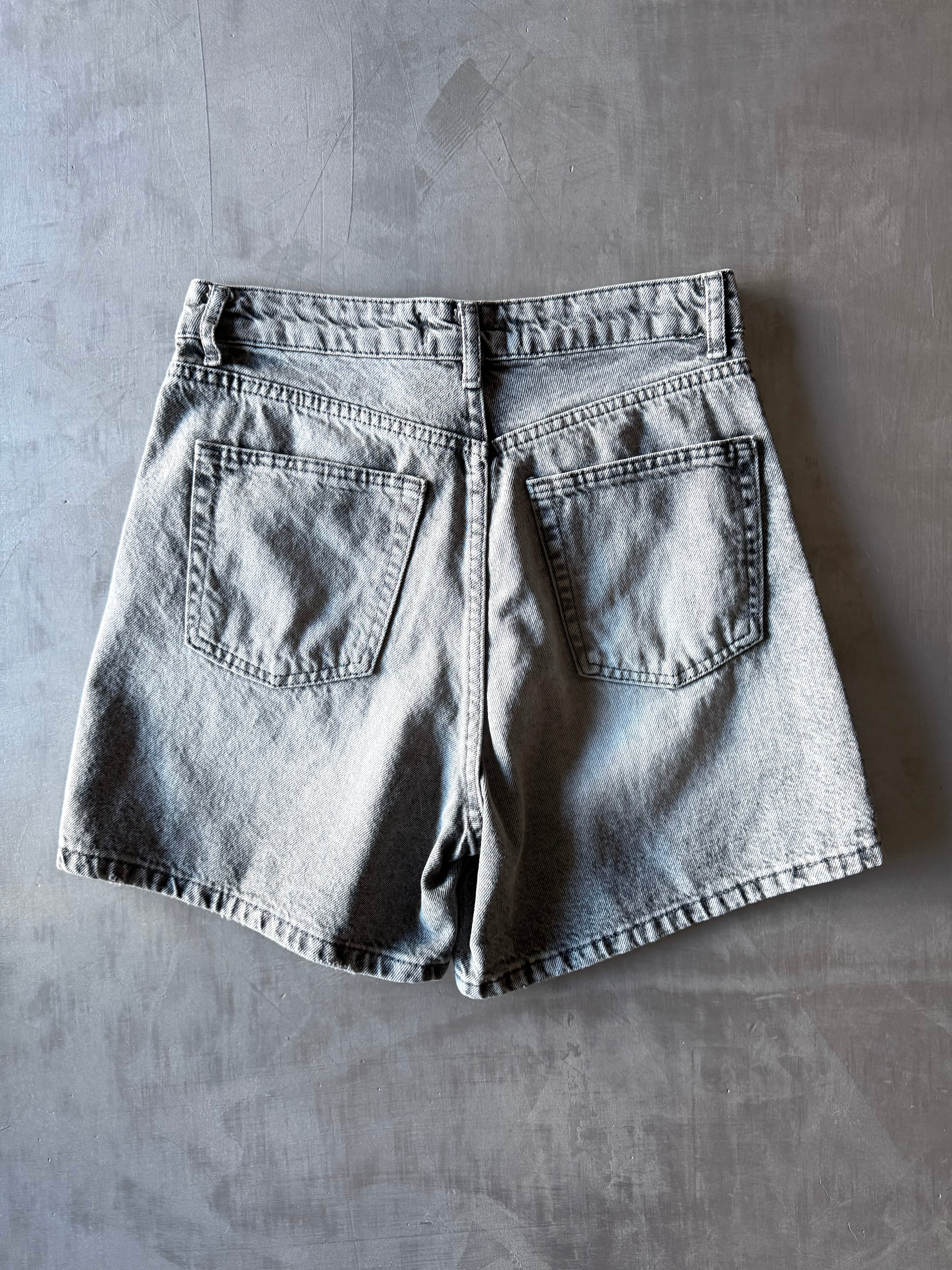 Short Kontatto