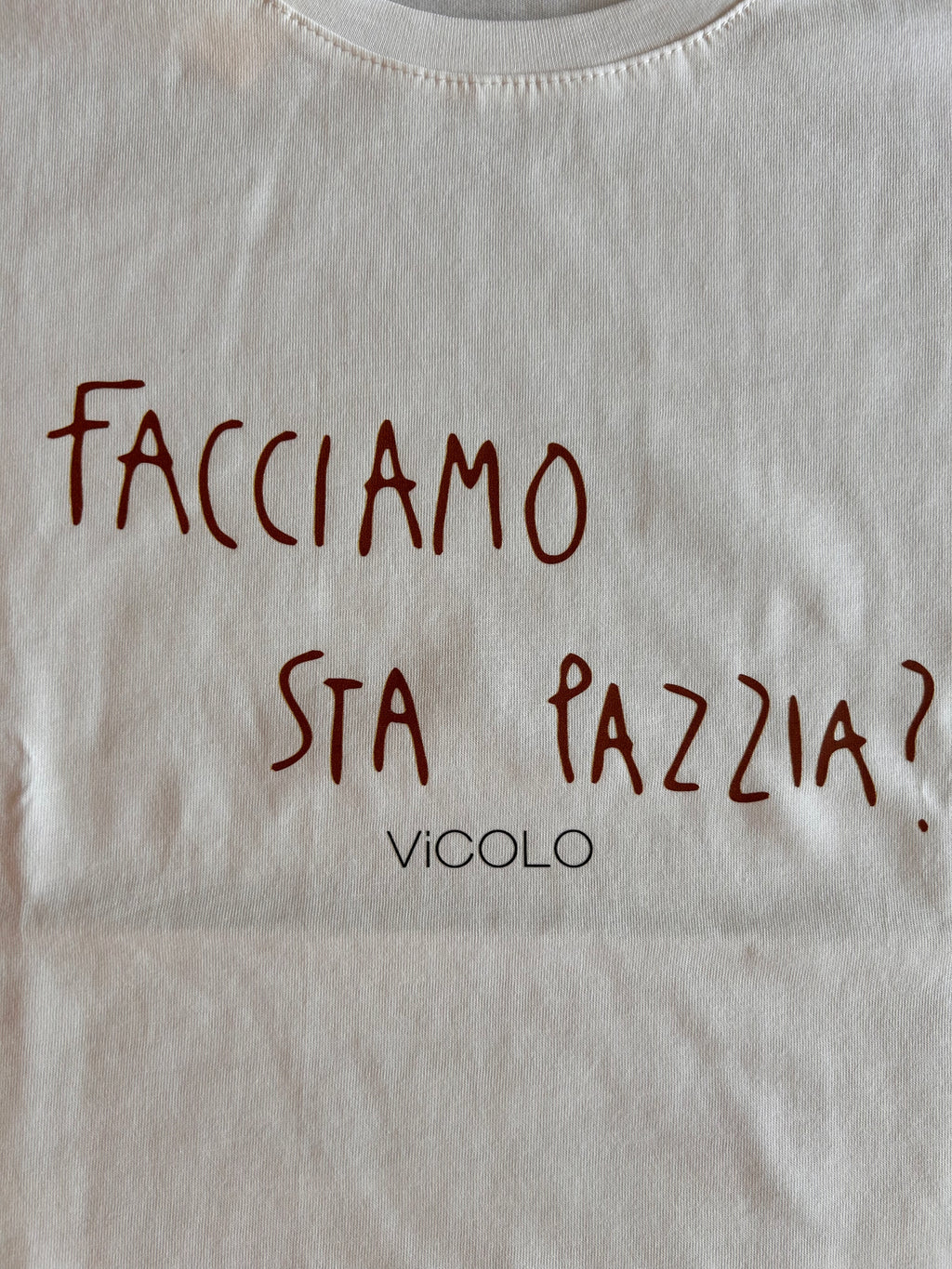T-shirt con scritta Vicolo