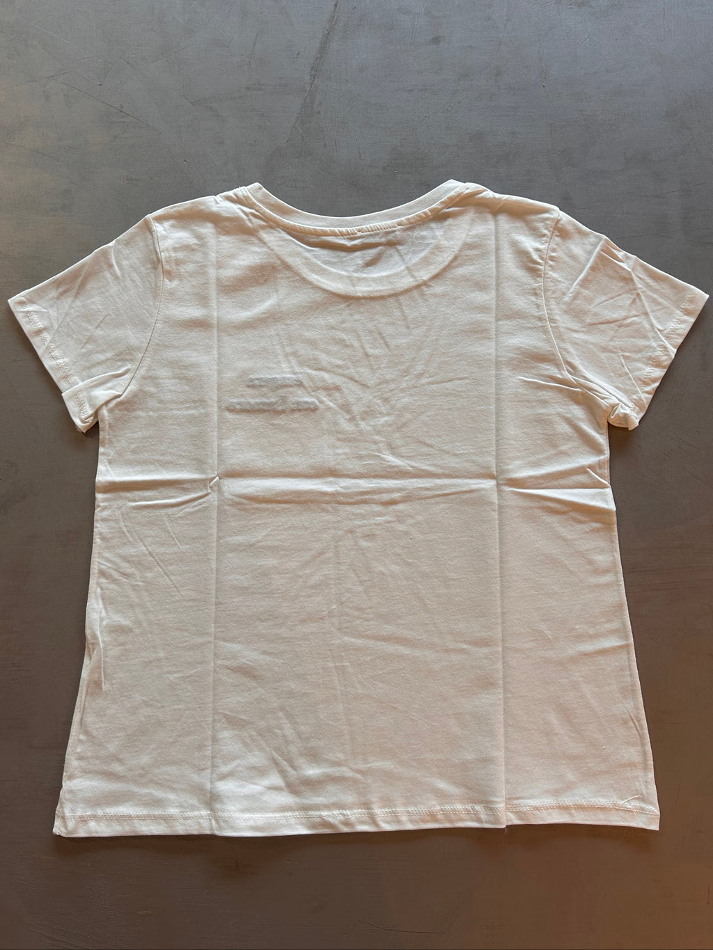 T-shirt ricamata Namastè