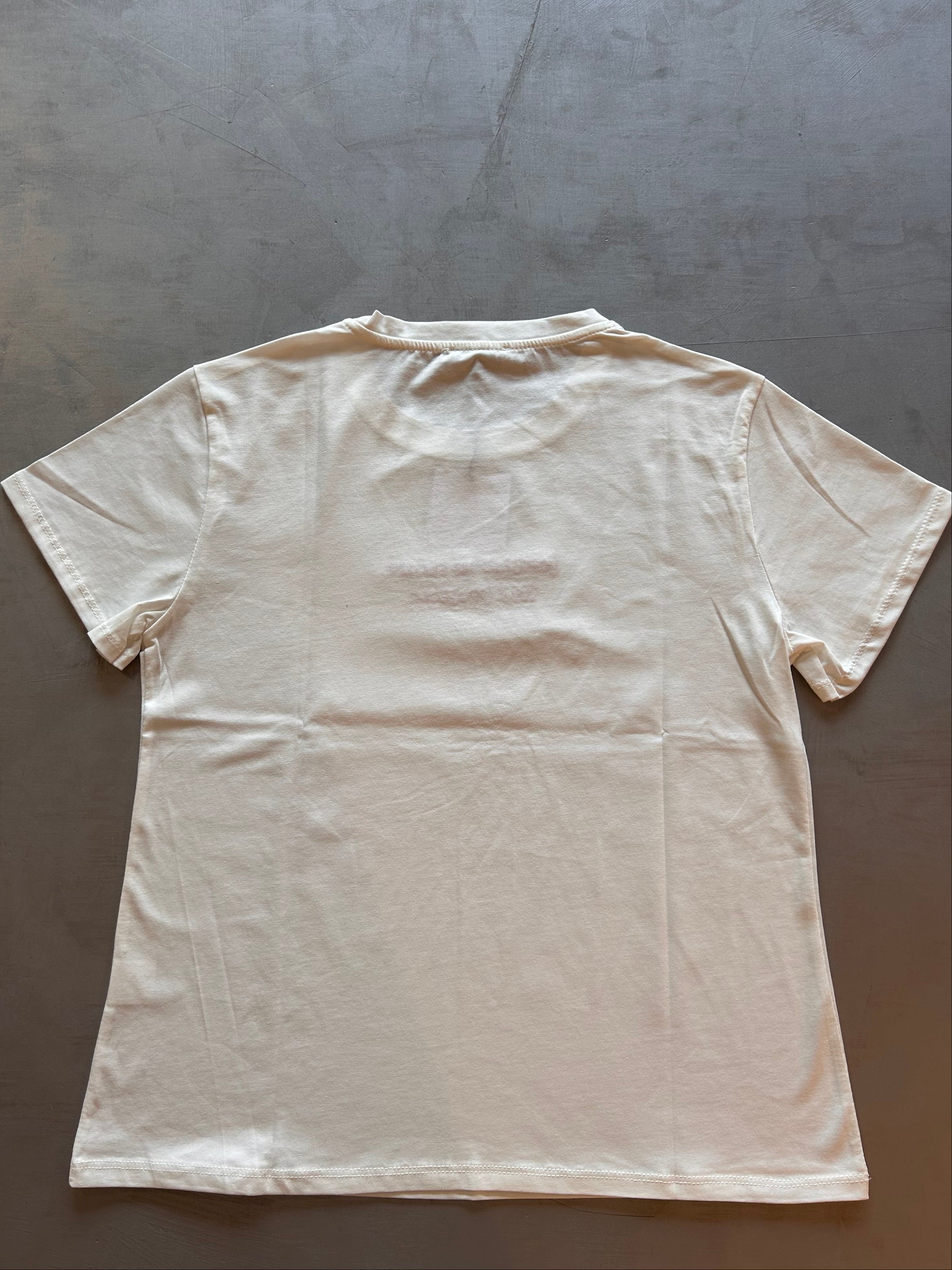 T-shirt ricamata Namastè