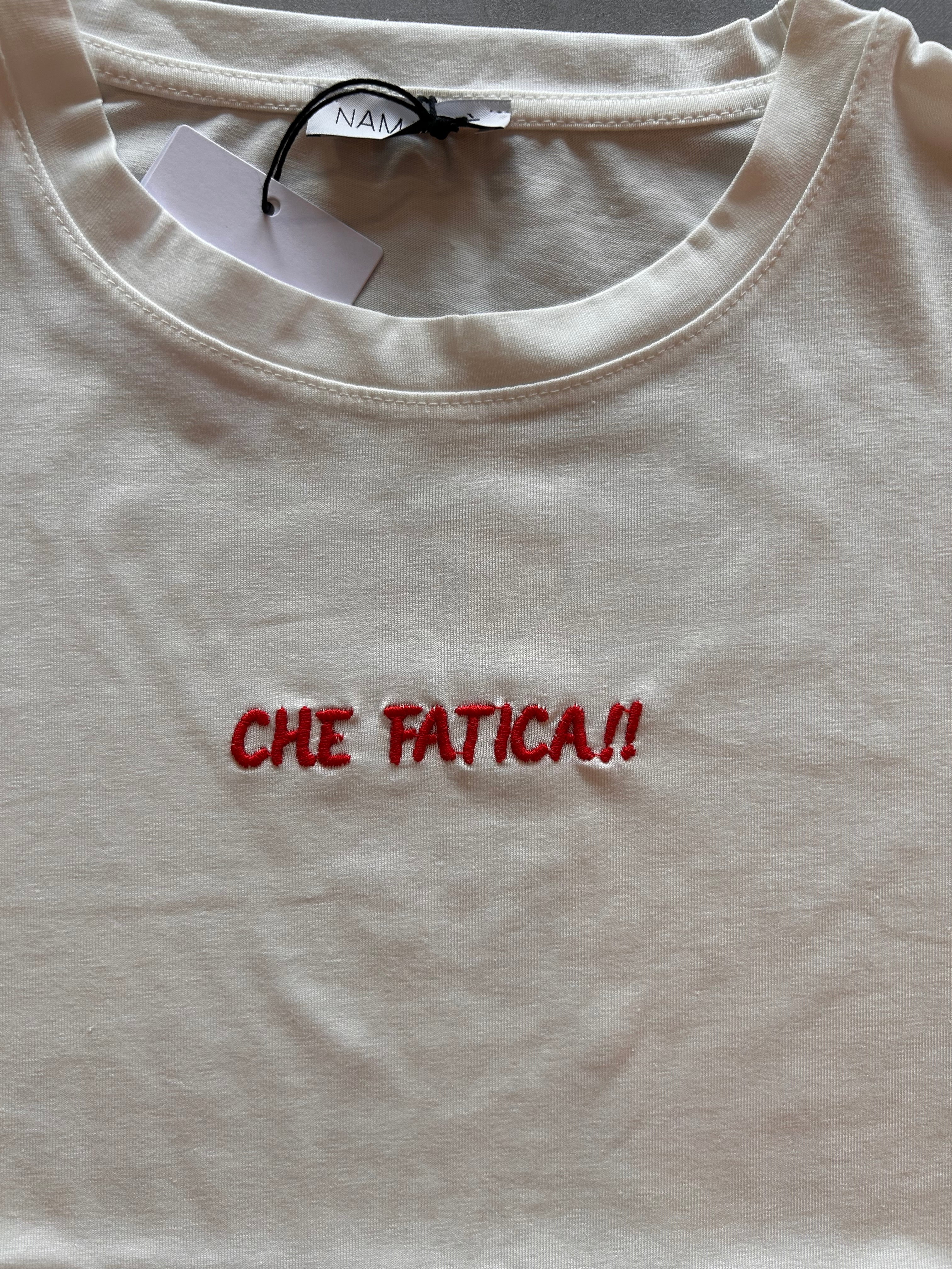 T-shirt ricamata Namastè
